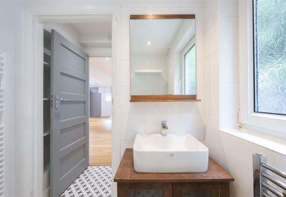 Ridgway, Wimbledon, SW19