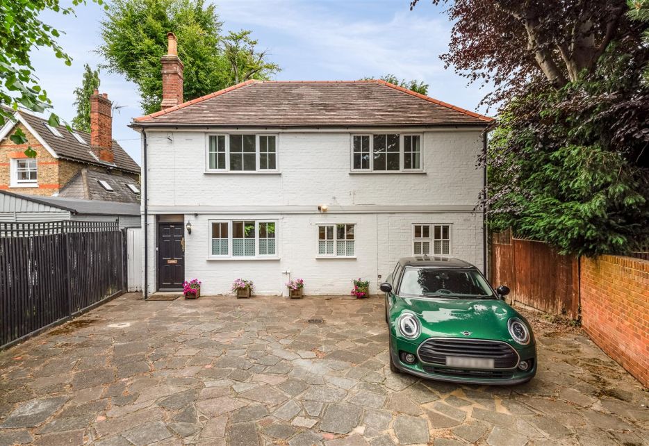 Ridgway, Wimbledon, SW19
