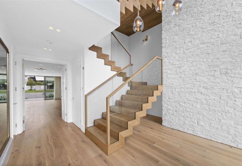 Copse Hill, Wimbledon, SW20