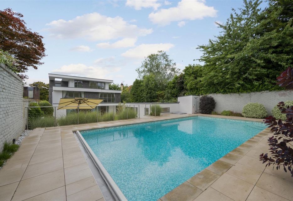 Copse Hill, Wimbledon, SW20