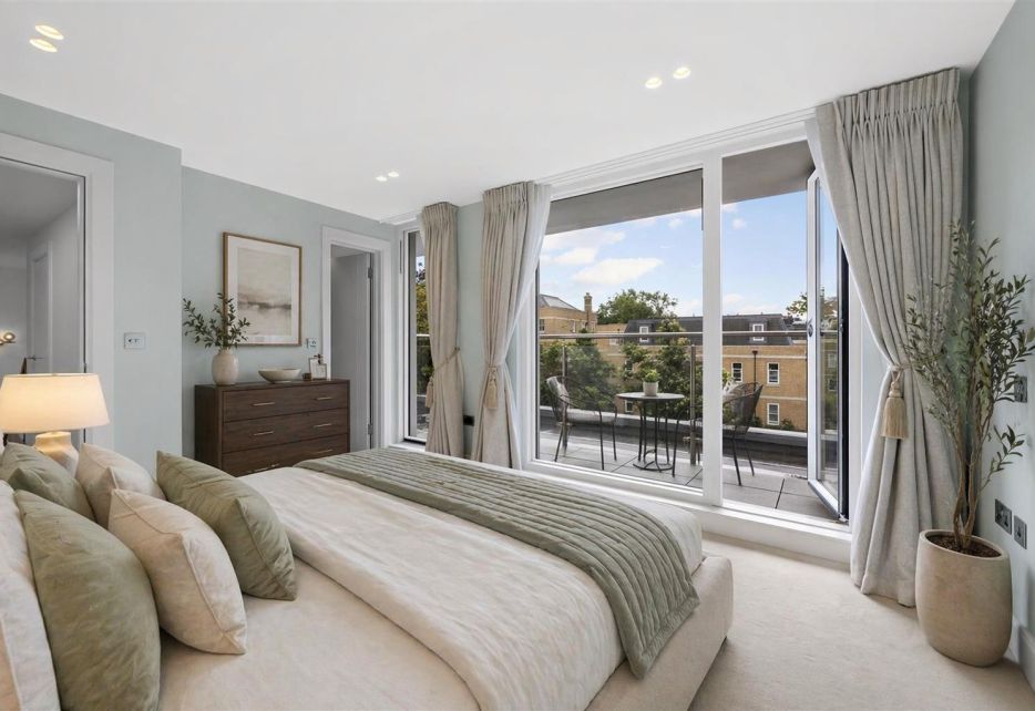 Copse Hill, Wimbledon, SW20