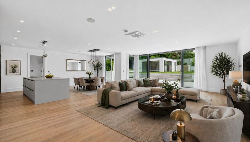 Copse Hill, Wimbledon, SW20
