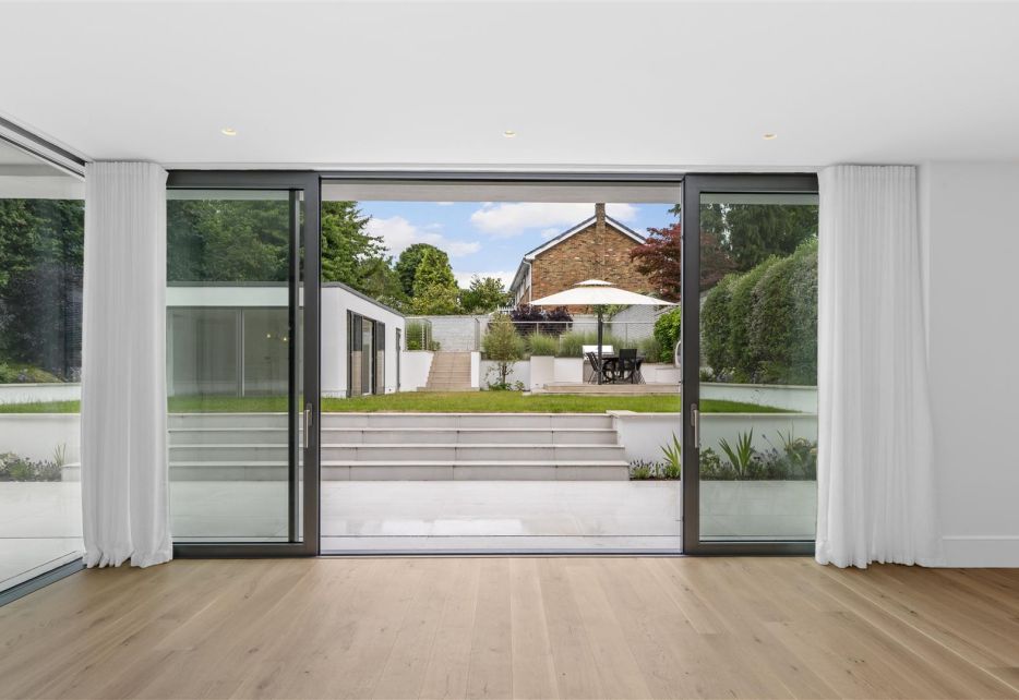 Copse Hill, Wimbledon, SW20