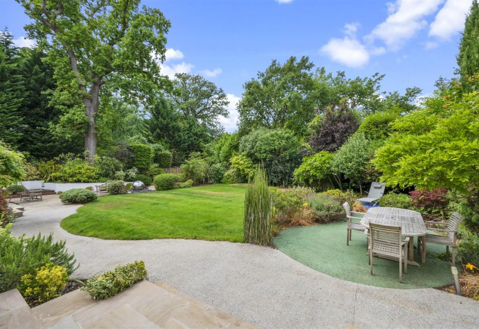 Coombe Hill Road, Kingston Upon Thames, KT2