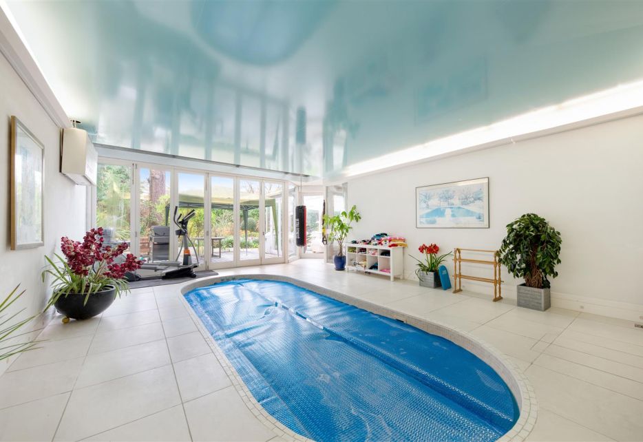 Coombe Hill Road, Kingston Upon Thames, KT2
