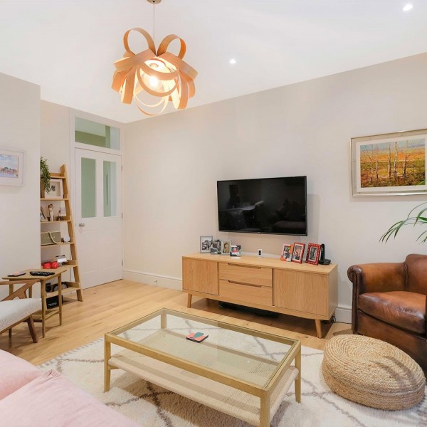 Palace Gate Mansions