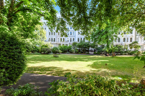 Cornwall Gardens