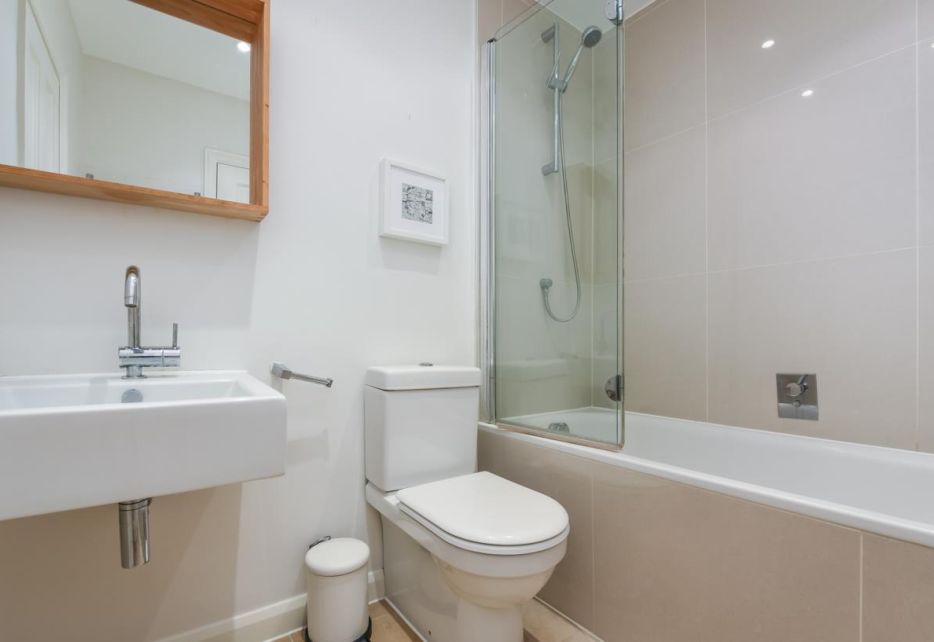 Cornwall Gardens, South Kensington, SW7