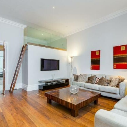 4 Queen's Gate Place