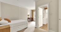 De Vere Gardens, South Kesington, W8