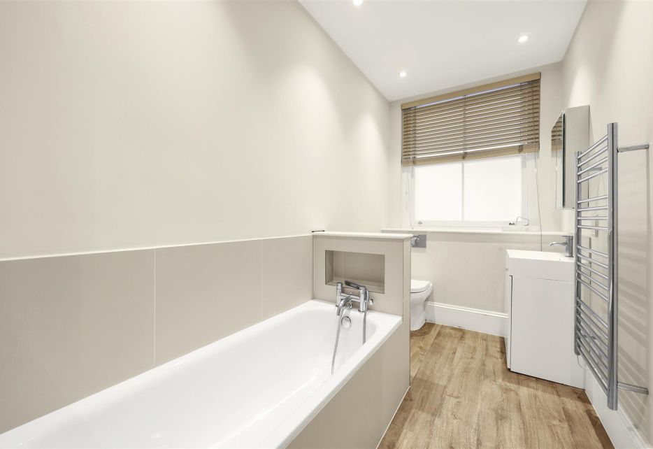 De Vere Gardens, South Kesington, W8