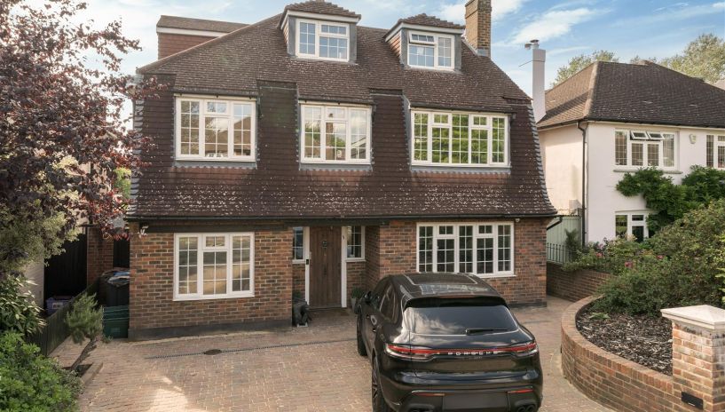 Preston Road, Wimbledon, SW20