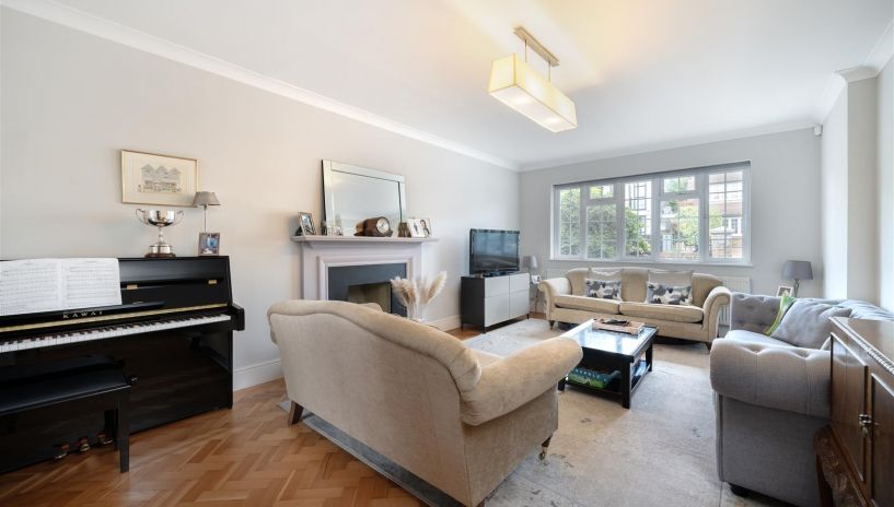 Preston Road, Wimbledon, SW20