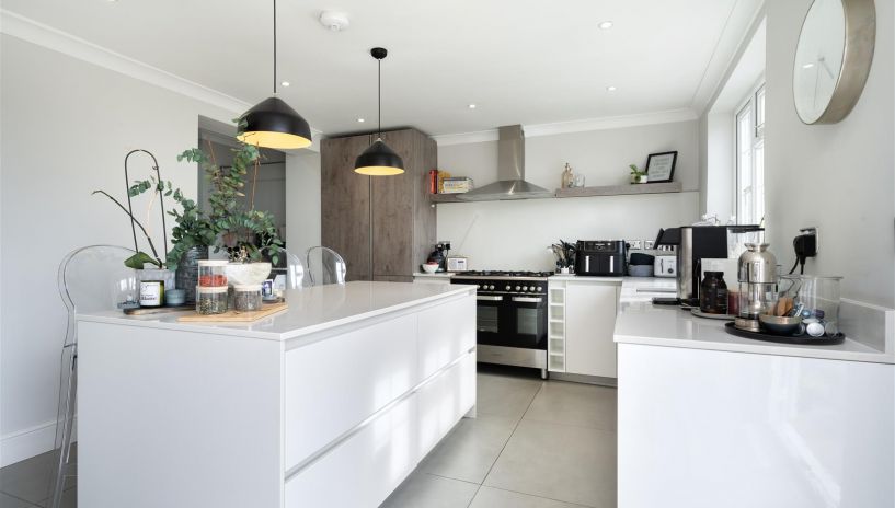 Preston Road, Wimbledon, SW20