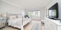 Preston Road, Wimbledon, SW20