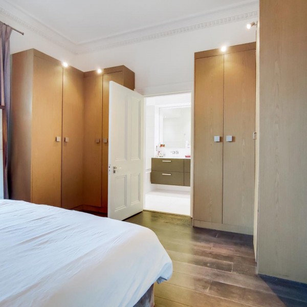 Queen's Gate Terrace