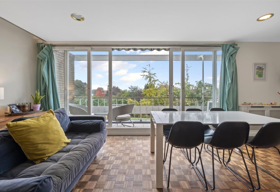 Cottenham Drive, West Wimbledon, SW20