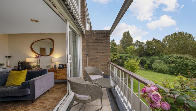 Cottenham Drive, West Wimbledon, SW20
