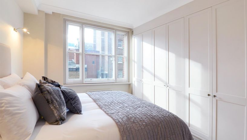 Mayfair, London W1J