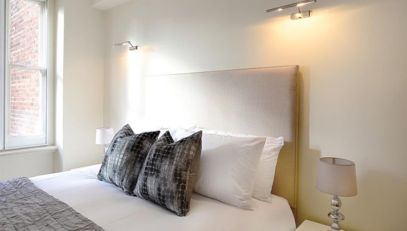 Mayfair, London W1J