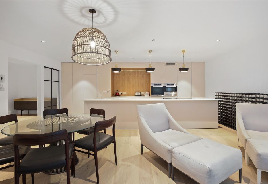 Elvaston Mews, South Kensington, SW7