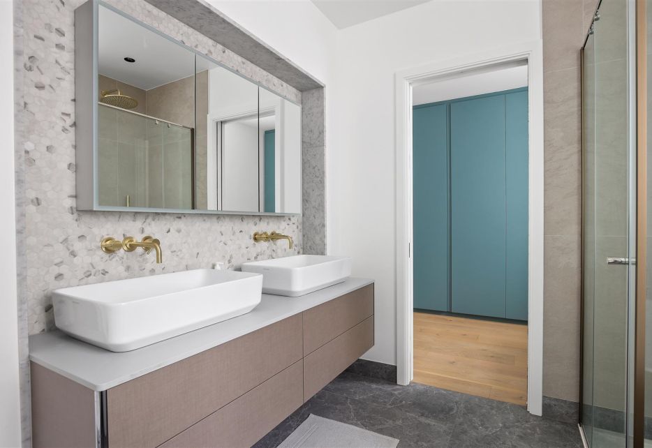 Elvaston Mews, South Kensington, SW7