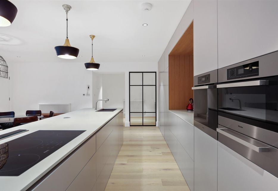 Elvaston Mews, South Kensington, SW7