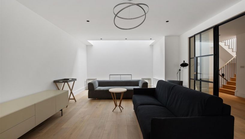 Elvaston Mews, South Kensington, SW7