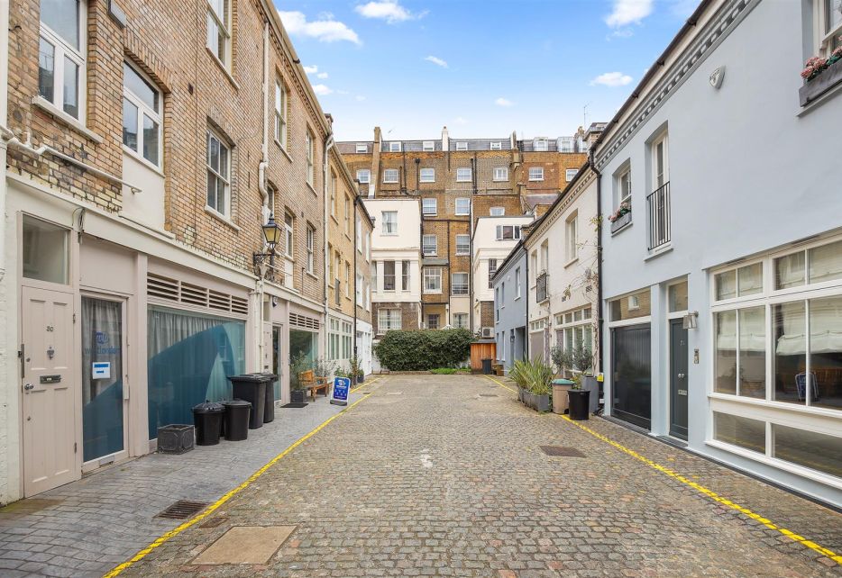 Elvaston Mews, South Kensington, SW7