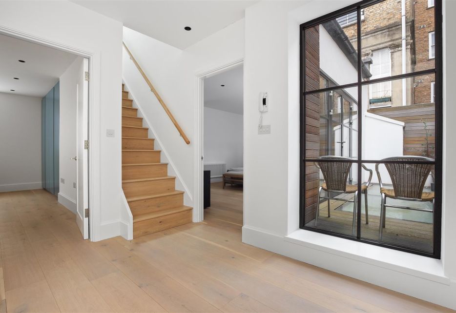 Elvaston Mews, South Kensington, SW7