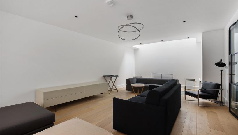 Elvaston Mews, South Kensington, SW7