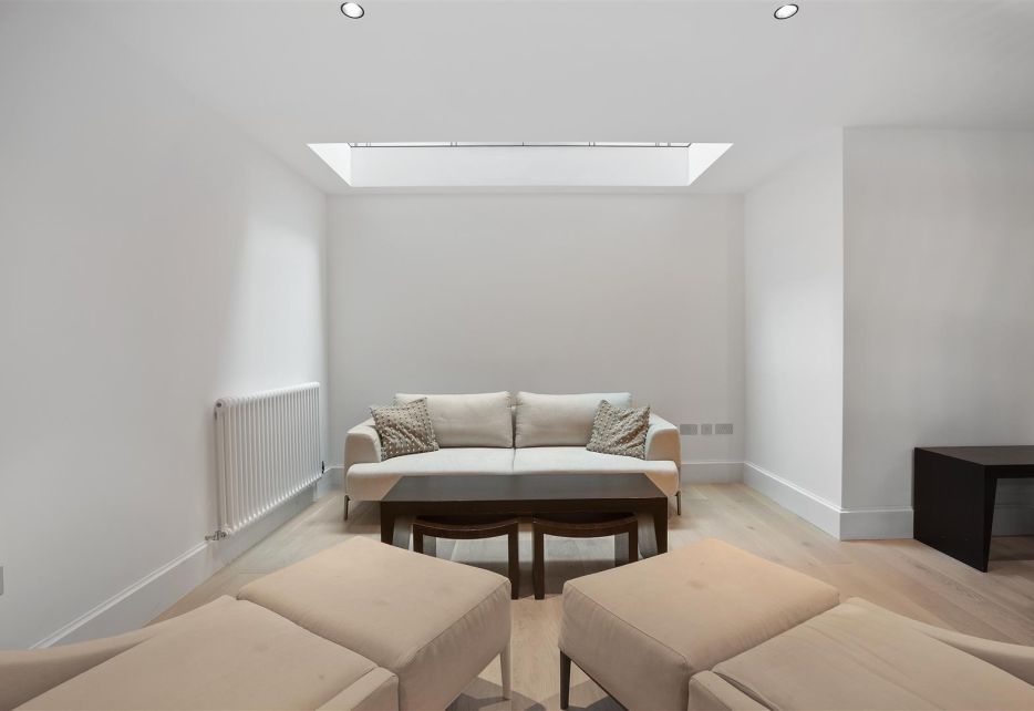 Elvaston Mews, South Kensington, SW7