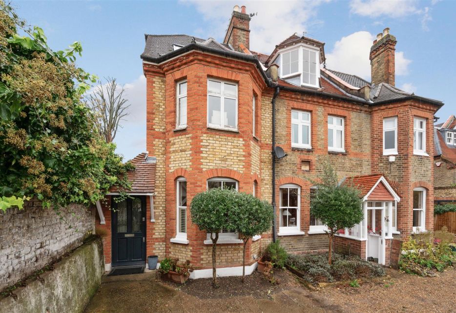 Strachan Place, Wimbledon, SW19