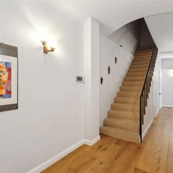 Queen's Gate Gardens