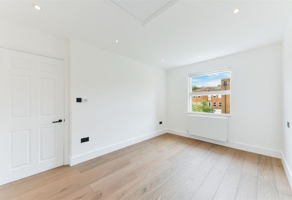 Southridge Place, Wimbledon, SW20