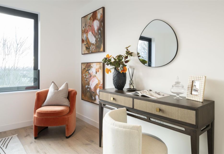 Cottenham Park Road, Wimbledon, SW20