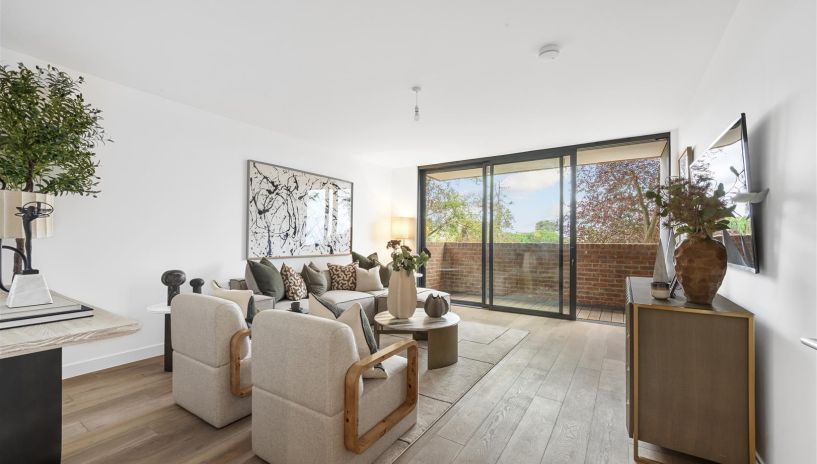 Cottenham Park Road, Wimbledon, SW20