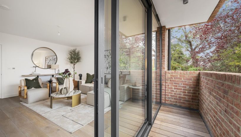 Cottenham Park Road, Wimbledon, SW20