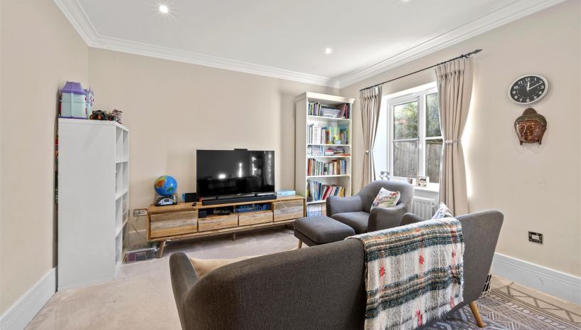 Alba Mews, Southfields, SW18