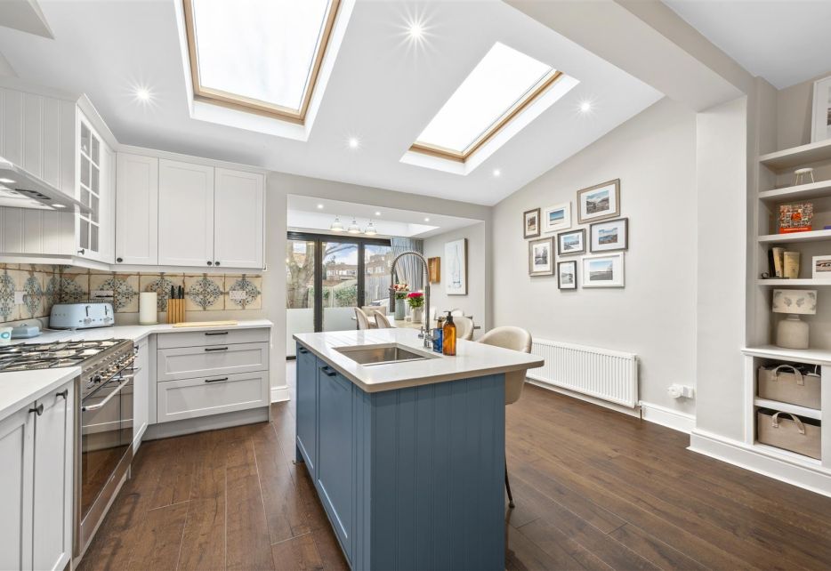 Haydon Park Road, Wimbledon, SW19