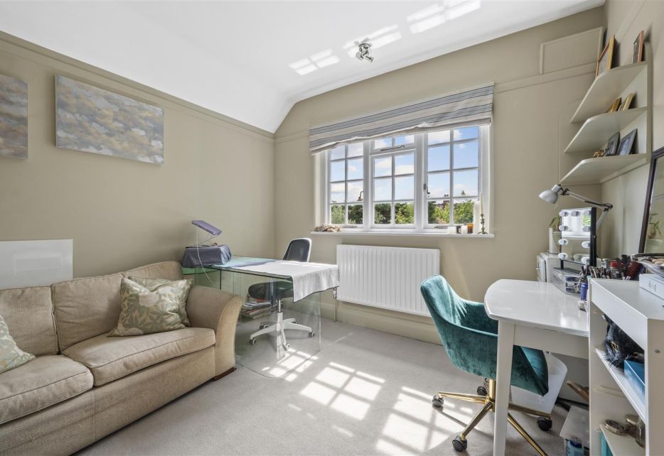 Montana Road, Wimbledon, SW20