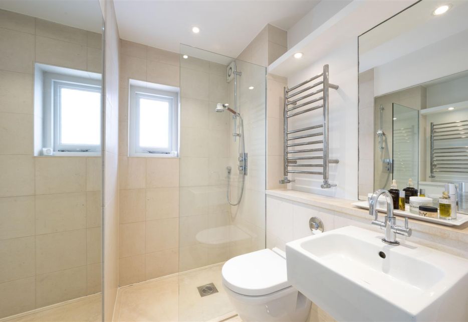 Montana Road, Wimbledon, SW20