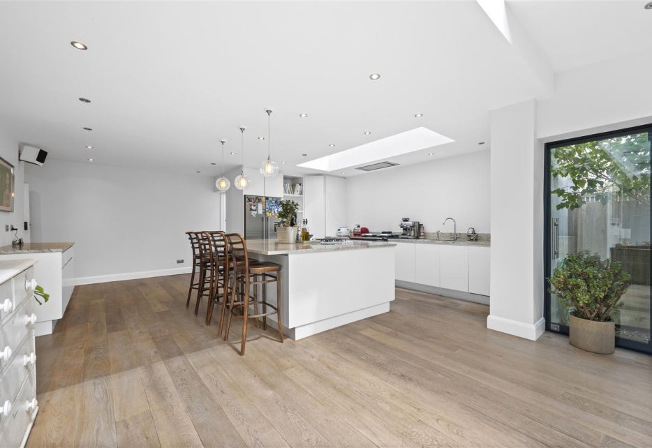 Montana Road, Wimbledon, SW20