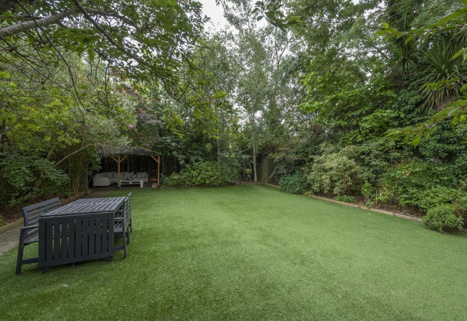 Montana Road, Wimbledon, SW20