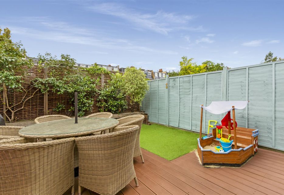 Tolverne Road, West Wimbledon, SW20