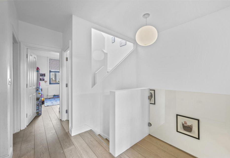 Southdown Road, Wimbledon, SW20