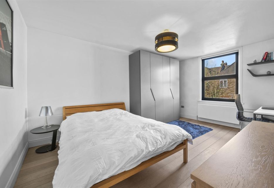 Southdown Road, Wimbledon, SW20