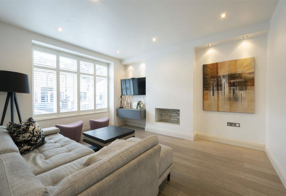 Southdown Road, Wimbledon, SW20