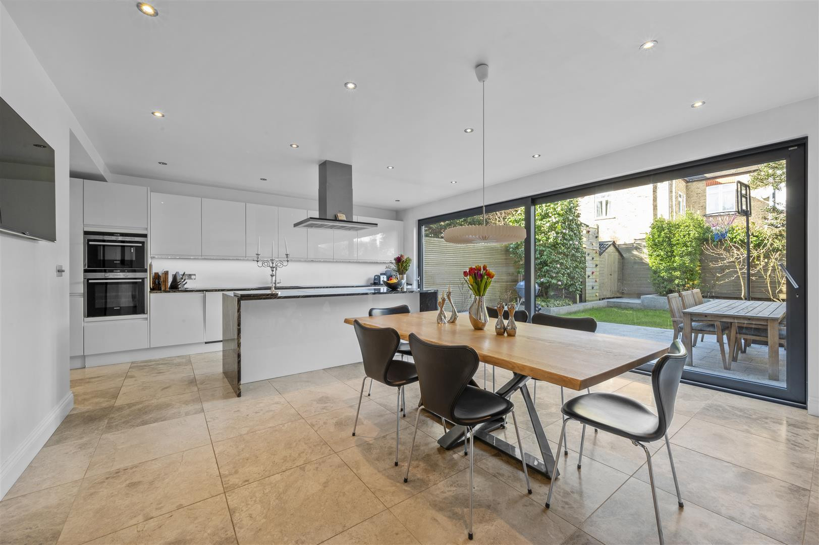 Southdown Road | 33715894