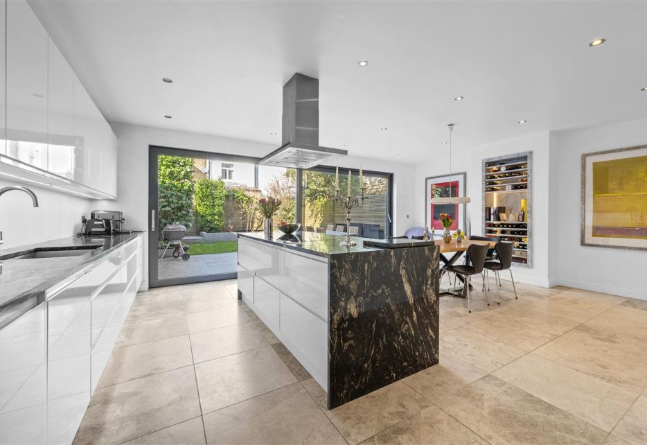 Southdown Road, Wimbledon, SW20